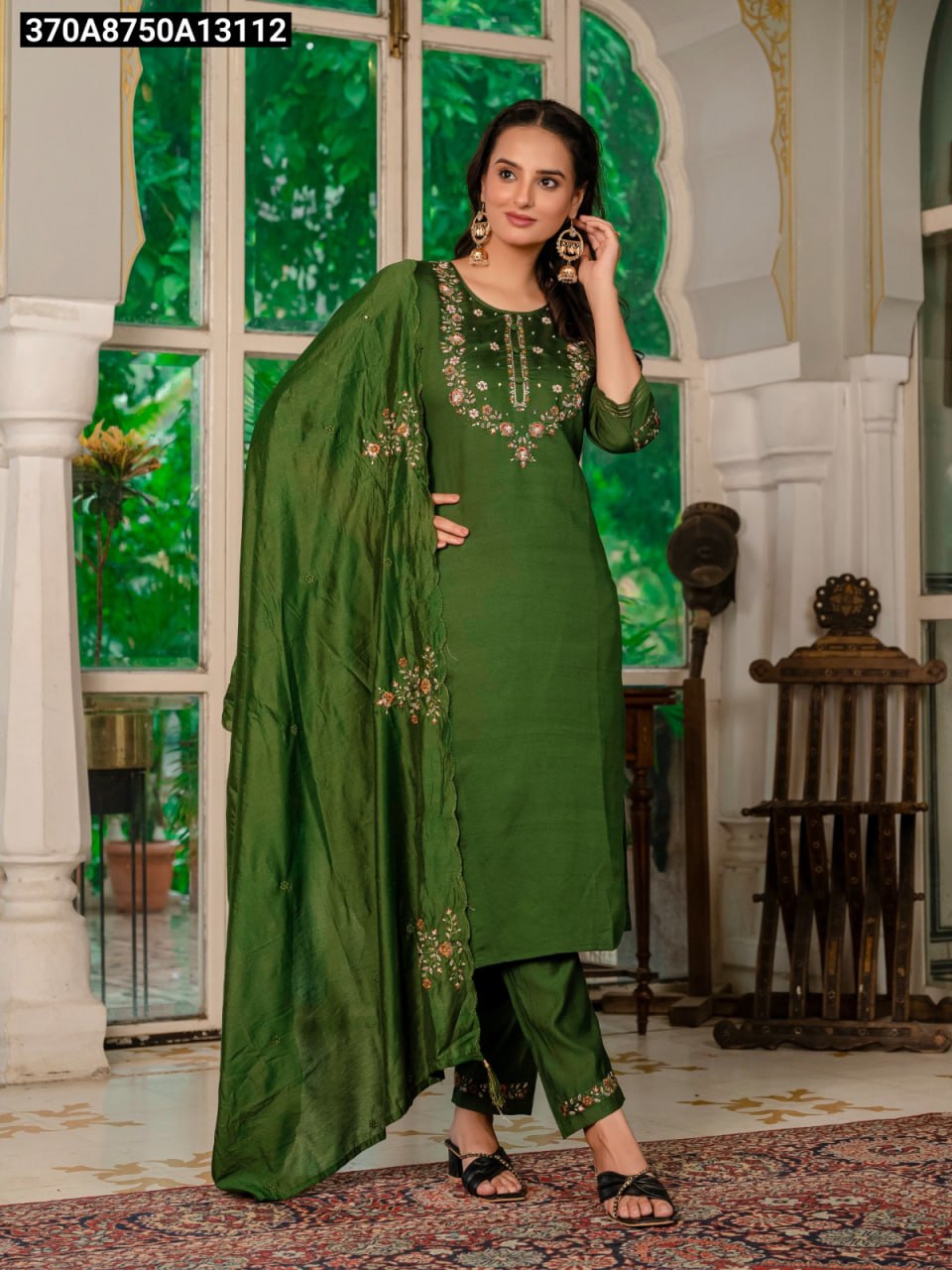 Elegant Straight Kurti Pant Dupatta Set