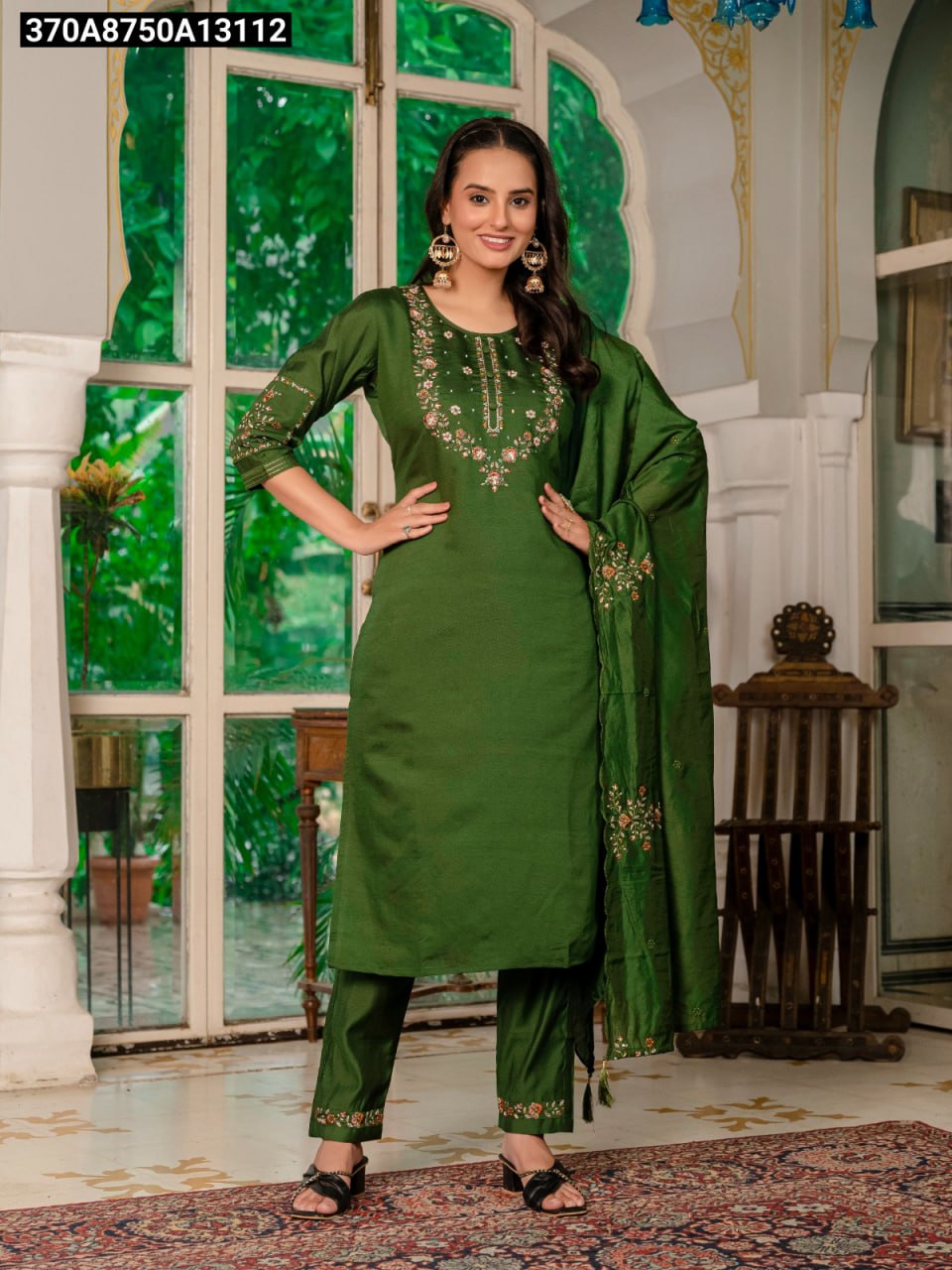 Elegant Straight Kurti Pant Dupatta Set